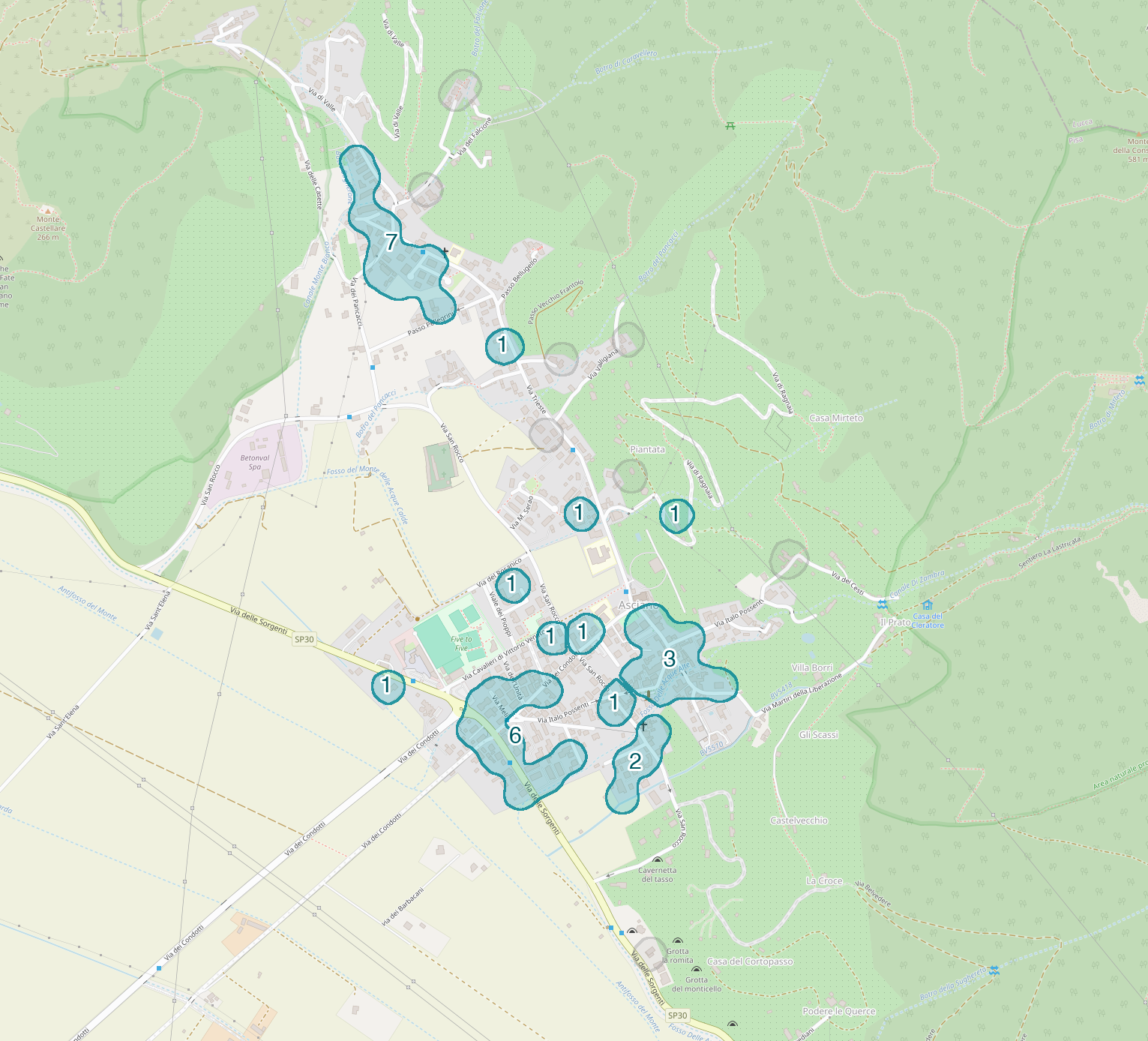 Mappa delle compravendite a Asciano, raggruppate in aree disegnate attorno alle vendite, con il conteggio di ogni area